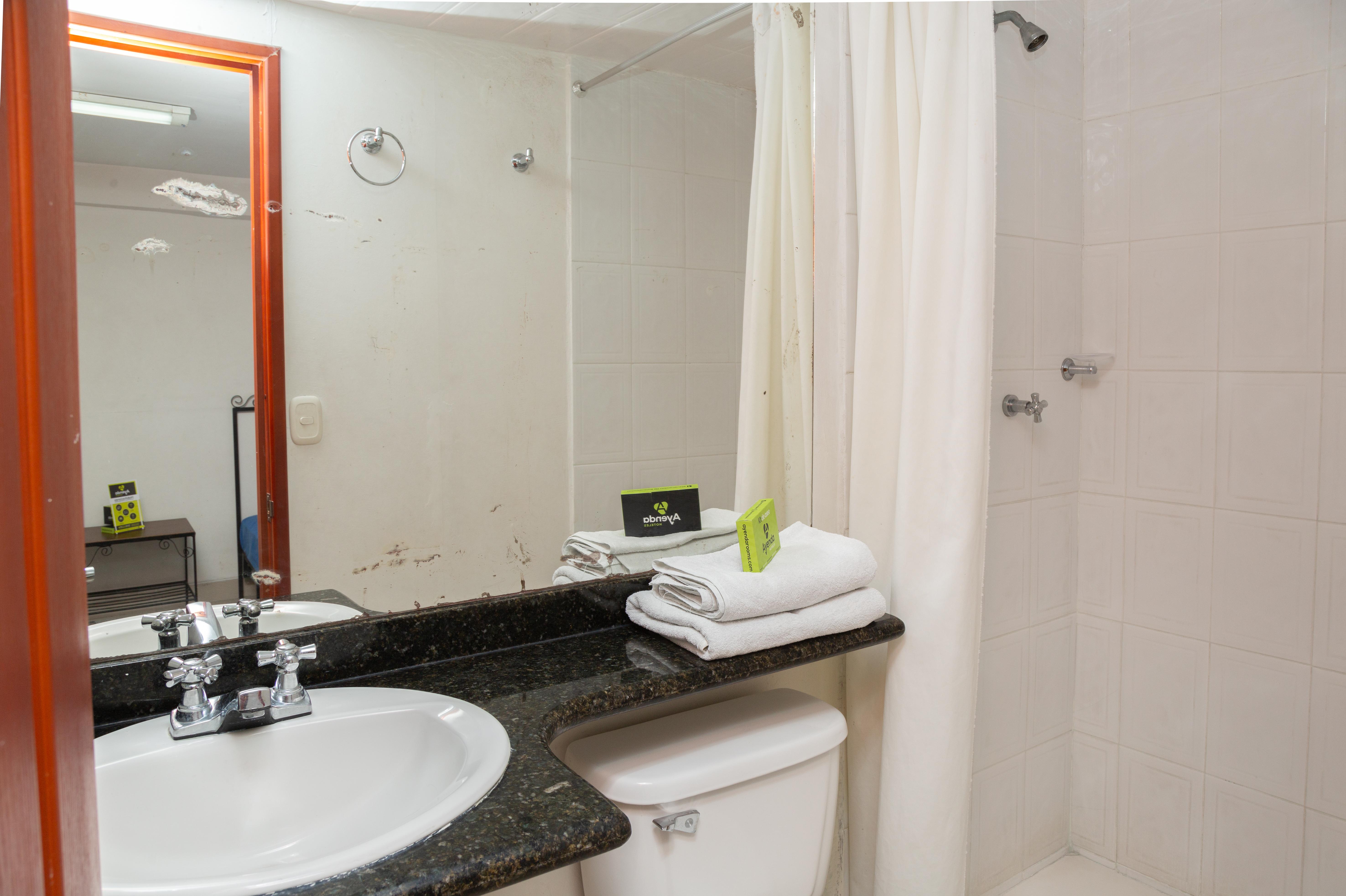Ayenda 1131 Casa Valencia Hotell Manizales Eksteriør bilde